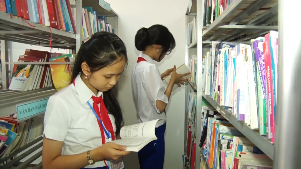 Thư viện Trung tâm VHTT- TDTT huyện - Điểm đến bổ ích của học sinh trên địa bàn